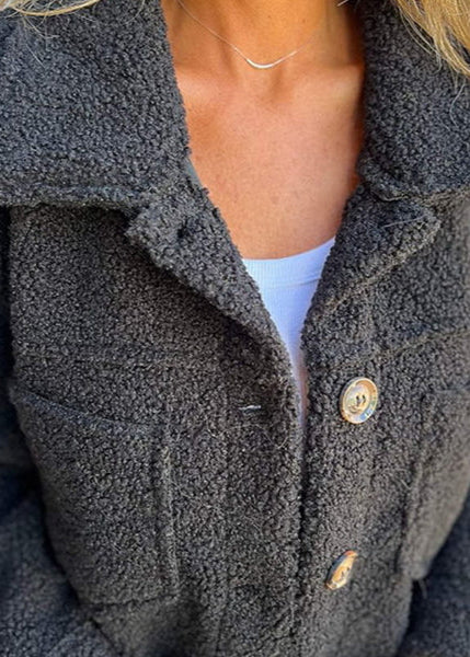 Juliette | Veste courte à revers en laine